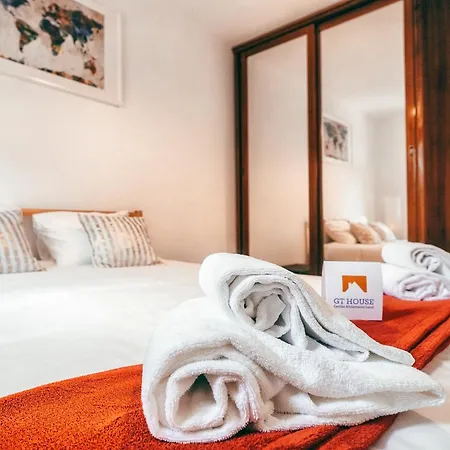 Apolonia Train Spot By Gt House Daire