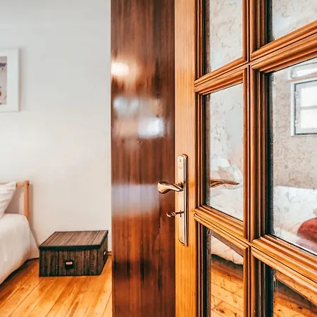 Apartment Apolonia Train Spot By Gt House