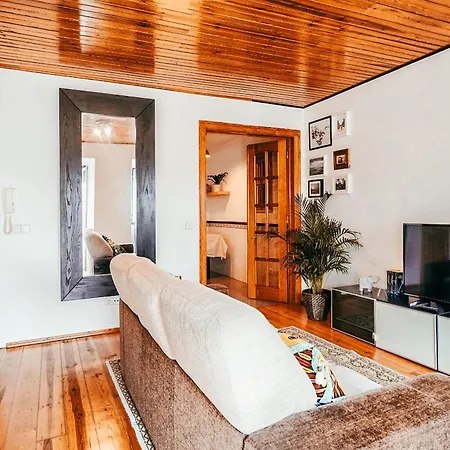 Apolonia Train Spot By Gt House アパート リスボン