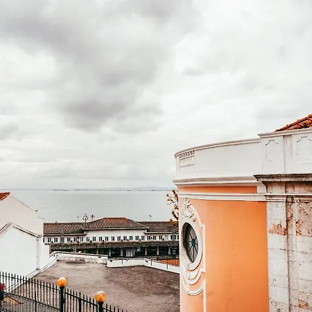 Apolonia Train Spot By Gt House * Lissabon